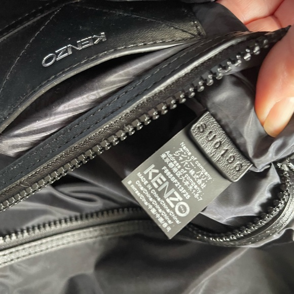 Kenzo Paris Tiger knapsack. New unused.mult zipper compartments. main image 2